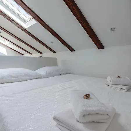 Luka, Punta Jurana *