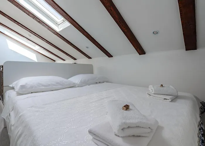 Luka, Punta Jurana *