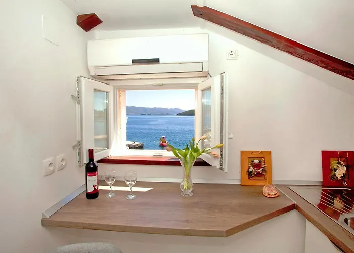 Luka, Punta Jurana 아파트 *